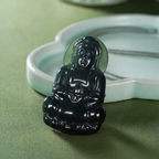 Natural Black Jadeite Guan Yin Pendant, Hand‑Carved Kwan Yin Amulet, Chinese Spiritual Jade Necklace Charm