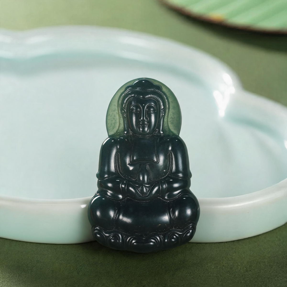 Natural Black Jadeite Guan Yin Pendant, Hand‑Carved Kwan Yin Amulet, Chinese Spiritual Jade Necklace Charm